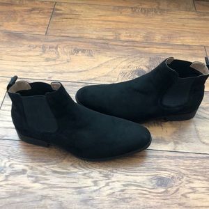 H&M Men’s Chelsea faux suede black boot size 43